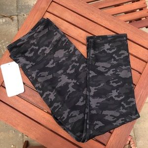 ❌SOLD❌ NWT Fabletics Camo Leggings